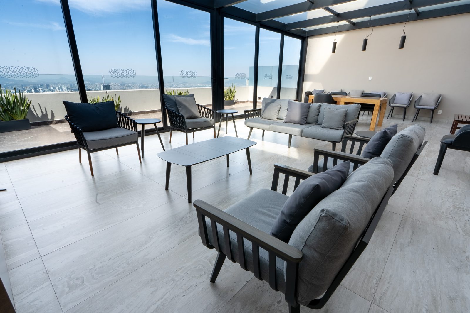Sky Lounge